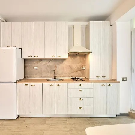 Fancy In N Pool 公寓 马马亚