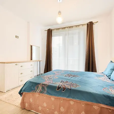 公寓 Fancy In N Pool