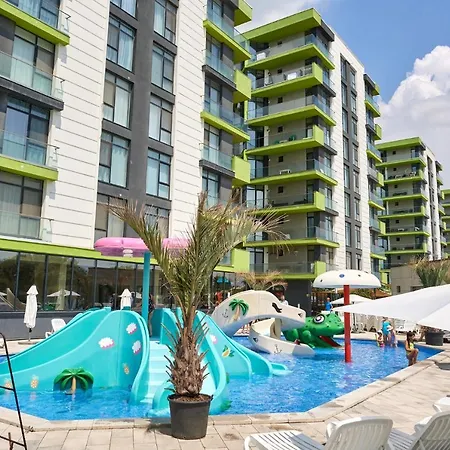 Apartment Fancy In N Pool Mamaia