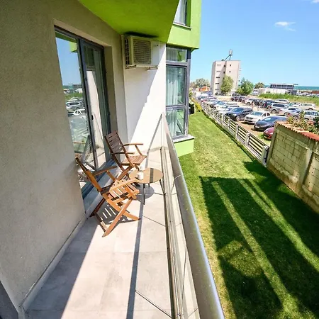 Lägenhet Fancy In N Pool Mamaia